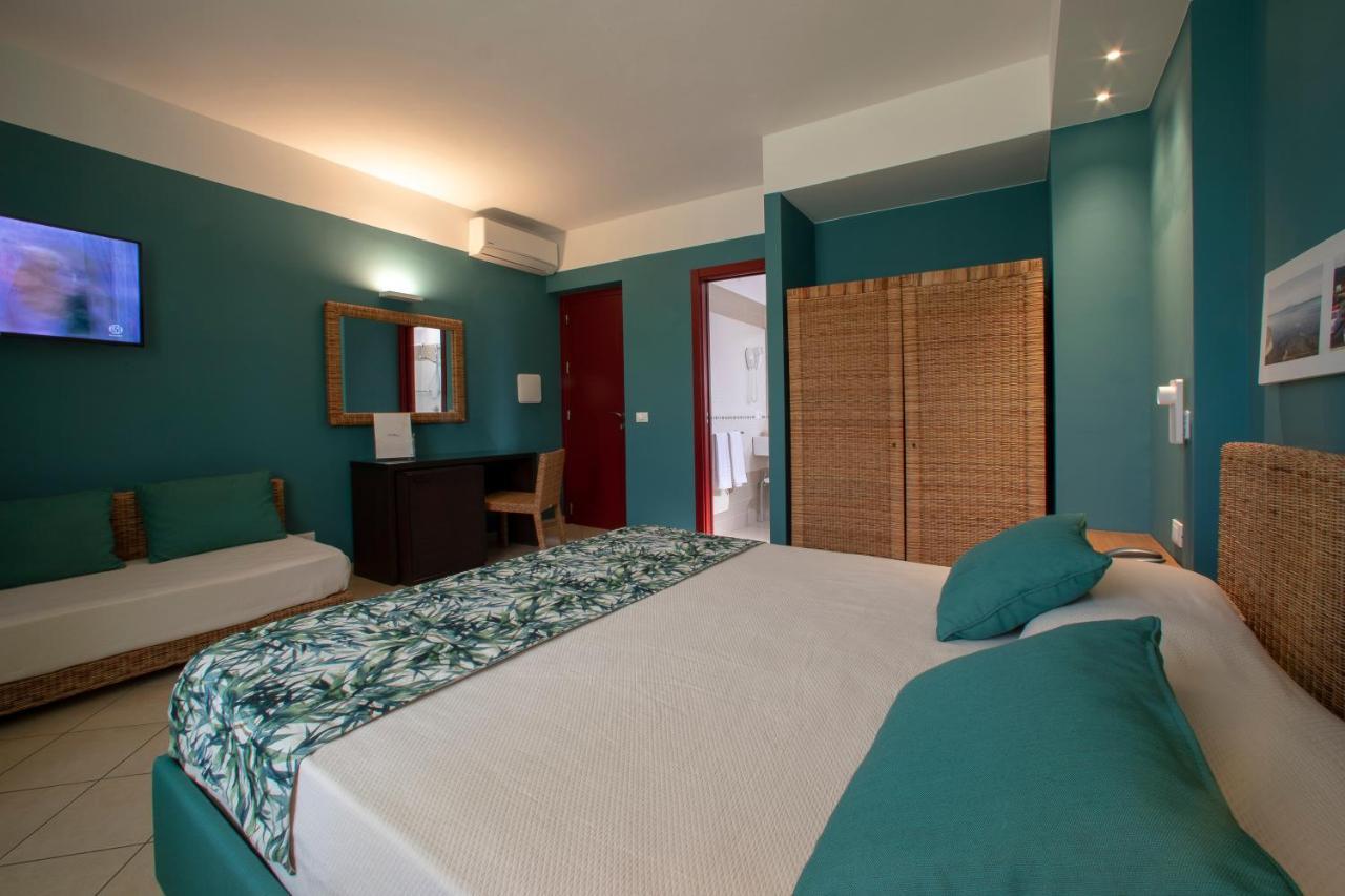 פאביננה Insula Hotel מראה חיצוני תמונה
