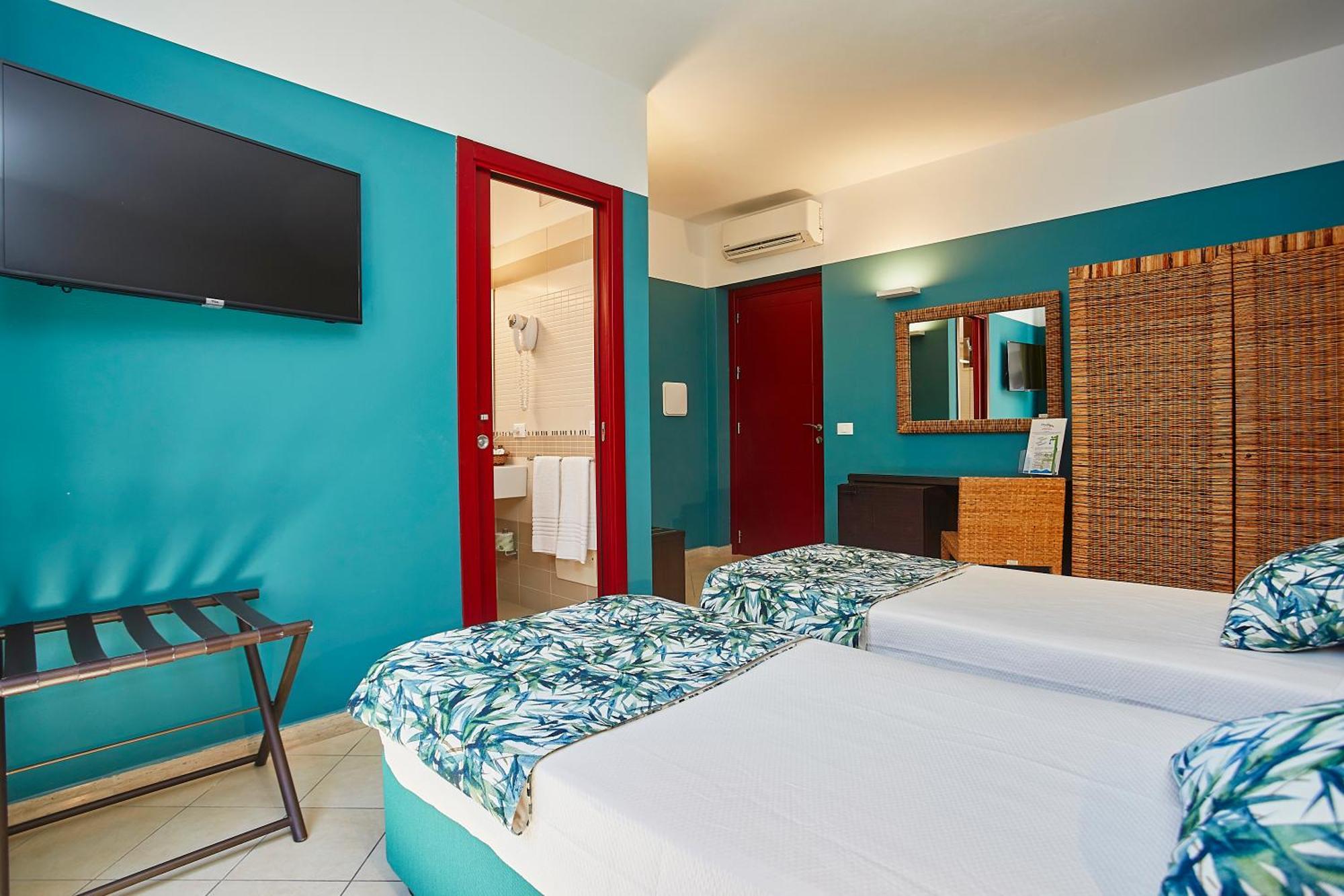 פאביננה Insula Hotel מראה חיצוני תמונה